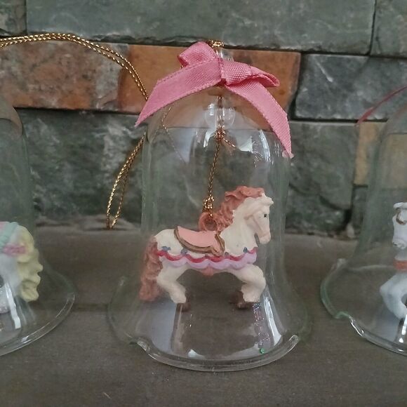Carrousel Bells Crystal Glass Horse Ornaments Vintage Set of 3 Holiday Tree Deco - Picture 4 of 13